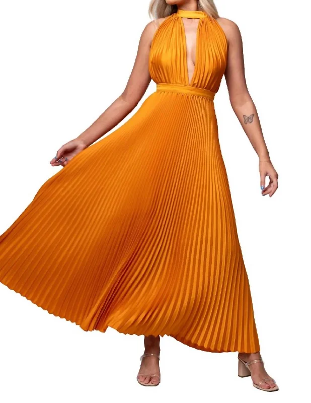 Members Only Chateau Gown In Amber
