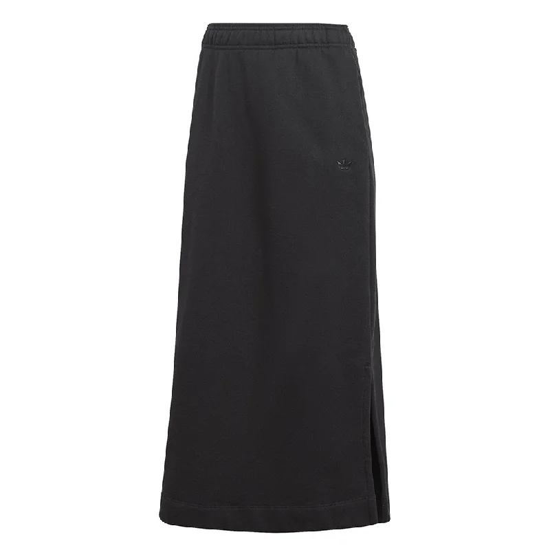 Limited Edition adidas - Women's Premium Essentials Skirt (IC5263)
