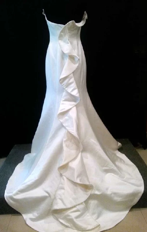 Limited Time Discount David's Bridal Galina Signiture