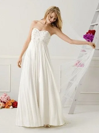 Hurry In David's Bridal Galina wg9830