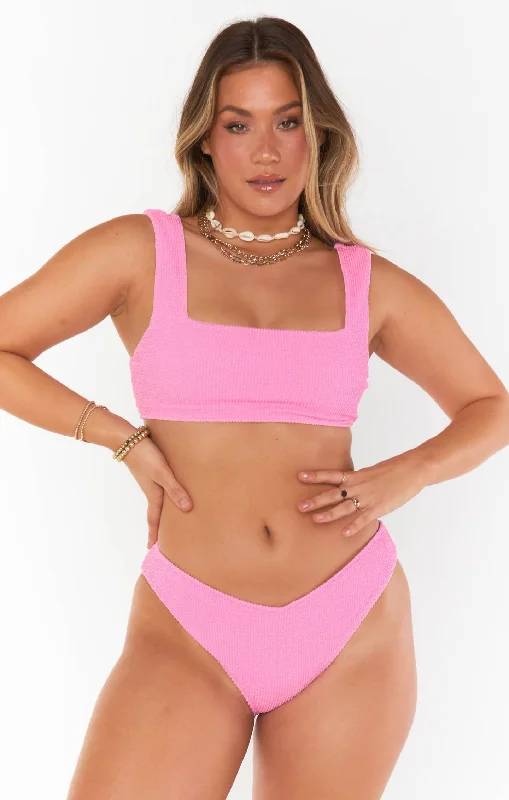Season Finale Sale Pacific Top ~ Bubblegum Scrunch