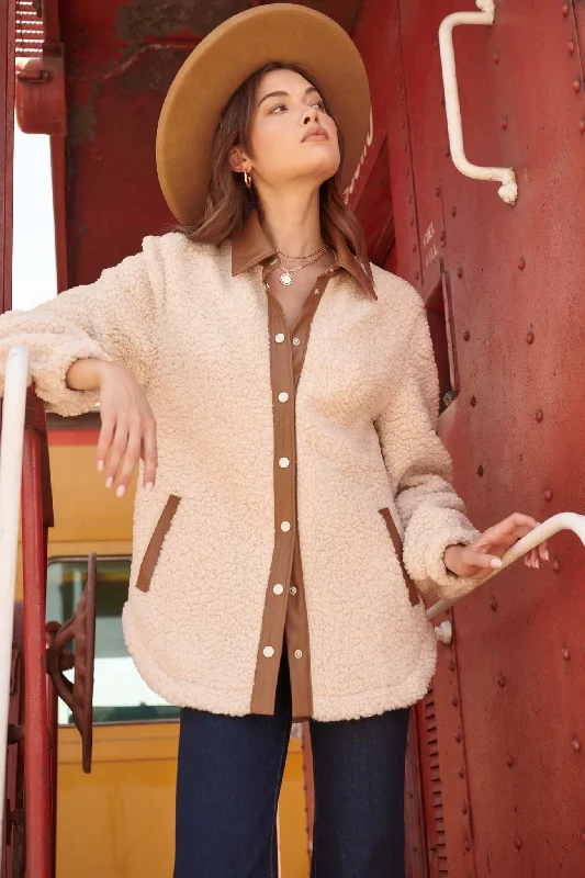 Deal Alert Little Lamb Faux Shearling Shacket