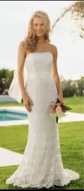 Steals and Deals David's Bridal Galina VW9340