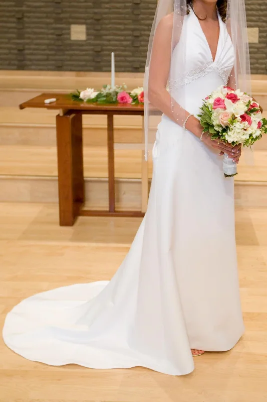 Price Reduction David's Bridal Galina V8798
