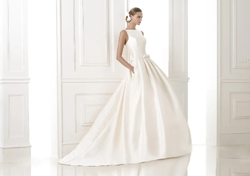 Great Bargains Pronovias Barcaza Mikado Dress