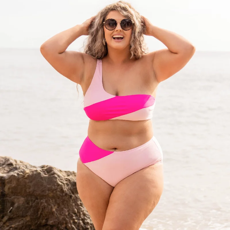 Must-Have Deals Love On The Horizon Swim Bottom, Pink