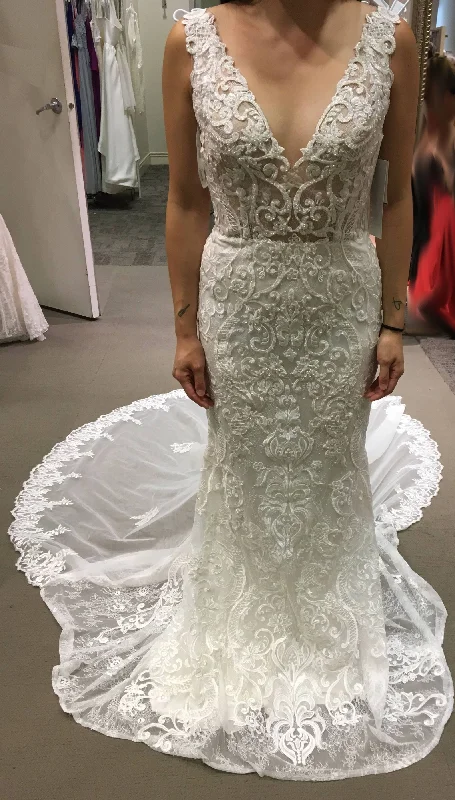Exclusive Offers David's Bridal Galina Signature SWG772
