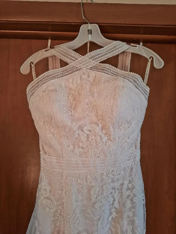 Epic Deals David's Bridal Galina WG3928