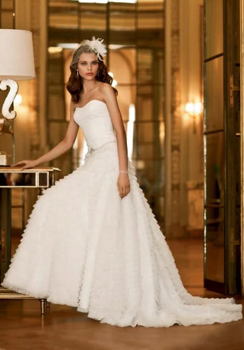 While Supplies Last David's Bridal Galina Signature/17540338
