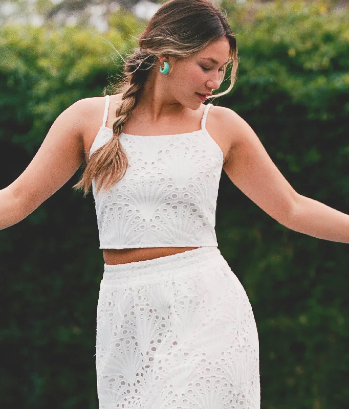 Markdowns The Santiago Crop Top - Eyelet - White
